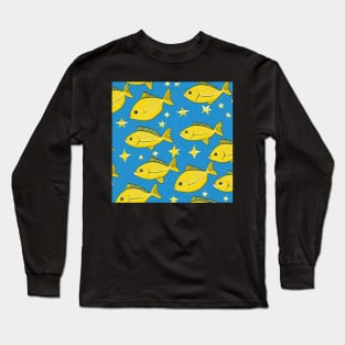 fish in the water Long Sleeve T-Shirt